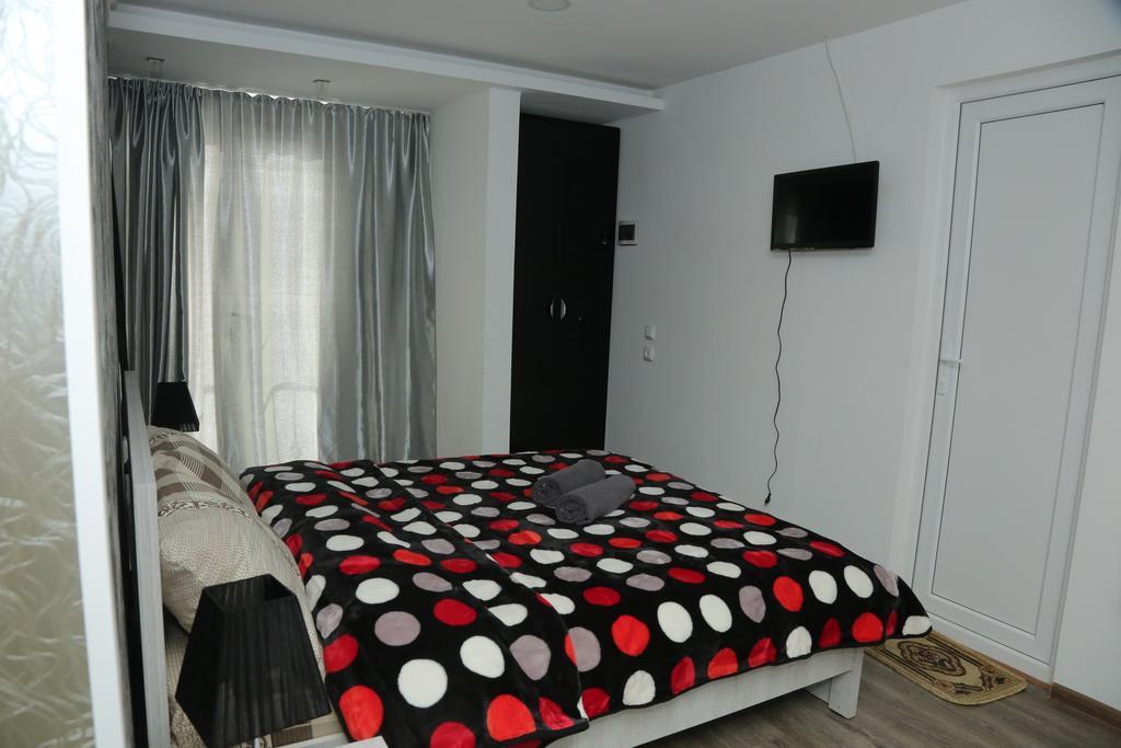 Hotel Elma Кутаїсі Екстер'єр фото